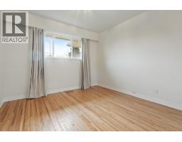 1743 Taralawn Court, Burnaby, BC V5B3H4 Photo 25