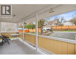 1743 Taralawn Court, Burnaby, BC V5B3H4 Photo 34