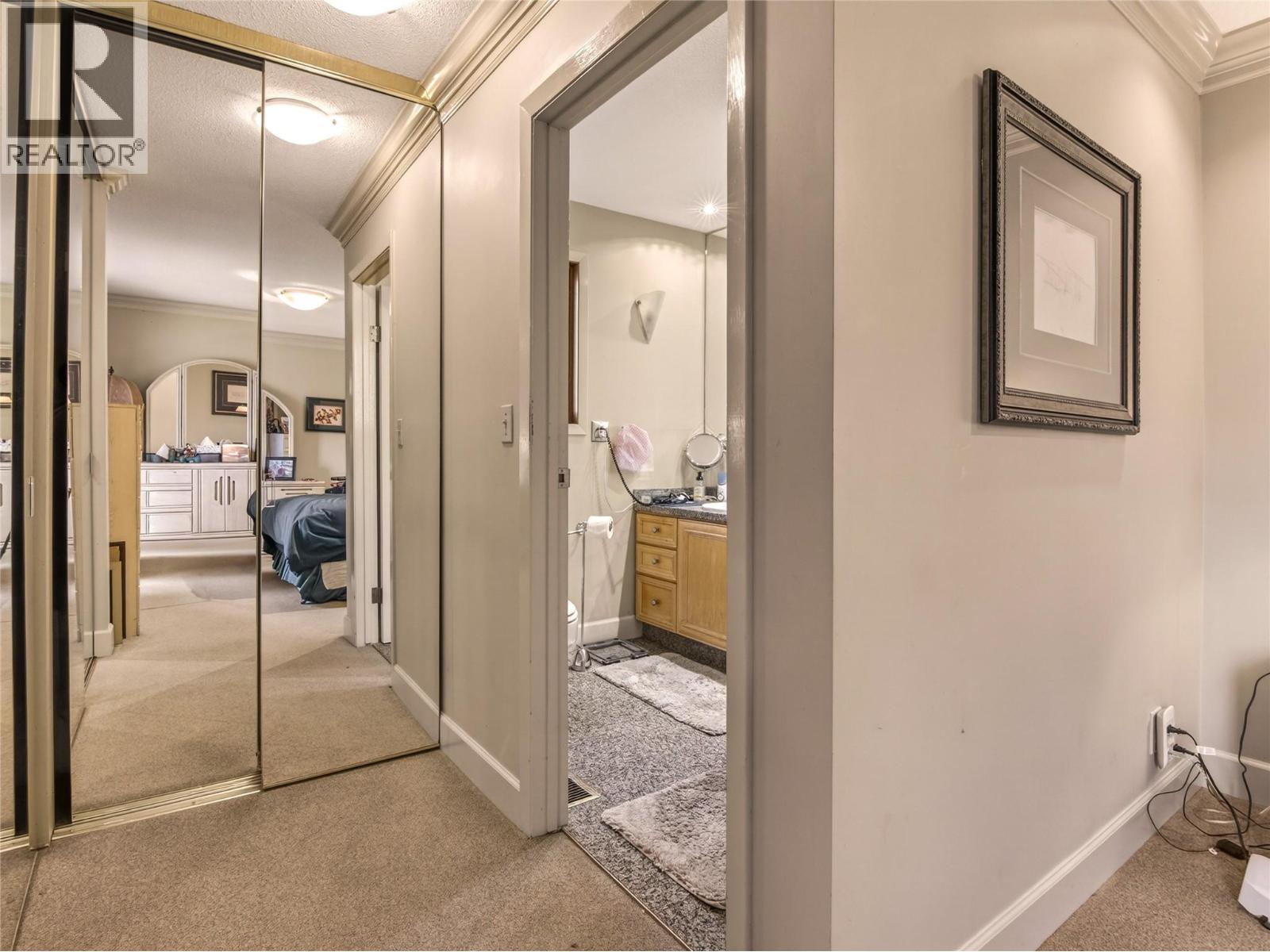 1910 SUTHERLAND ROAD - 28