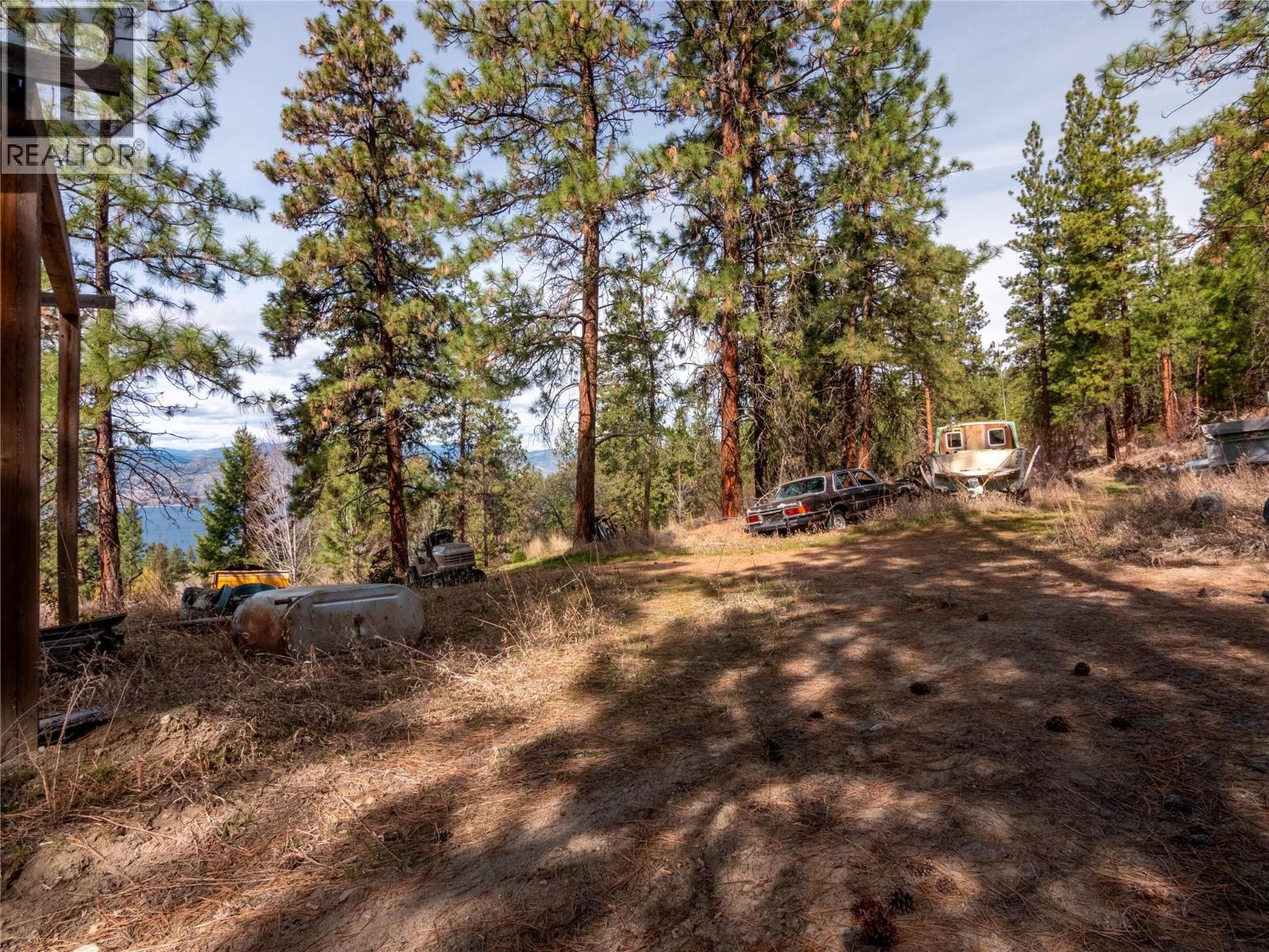 1910 SUTHERLAND ROAD - 60