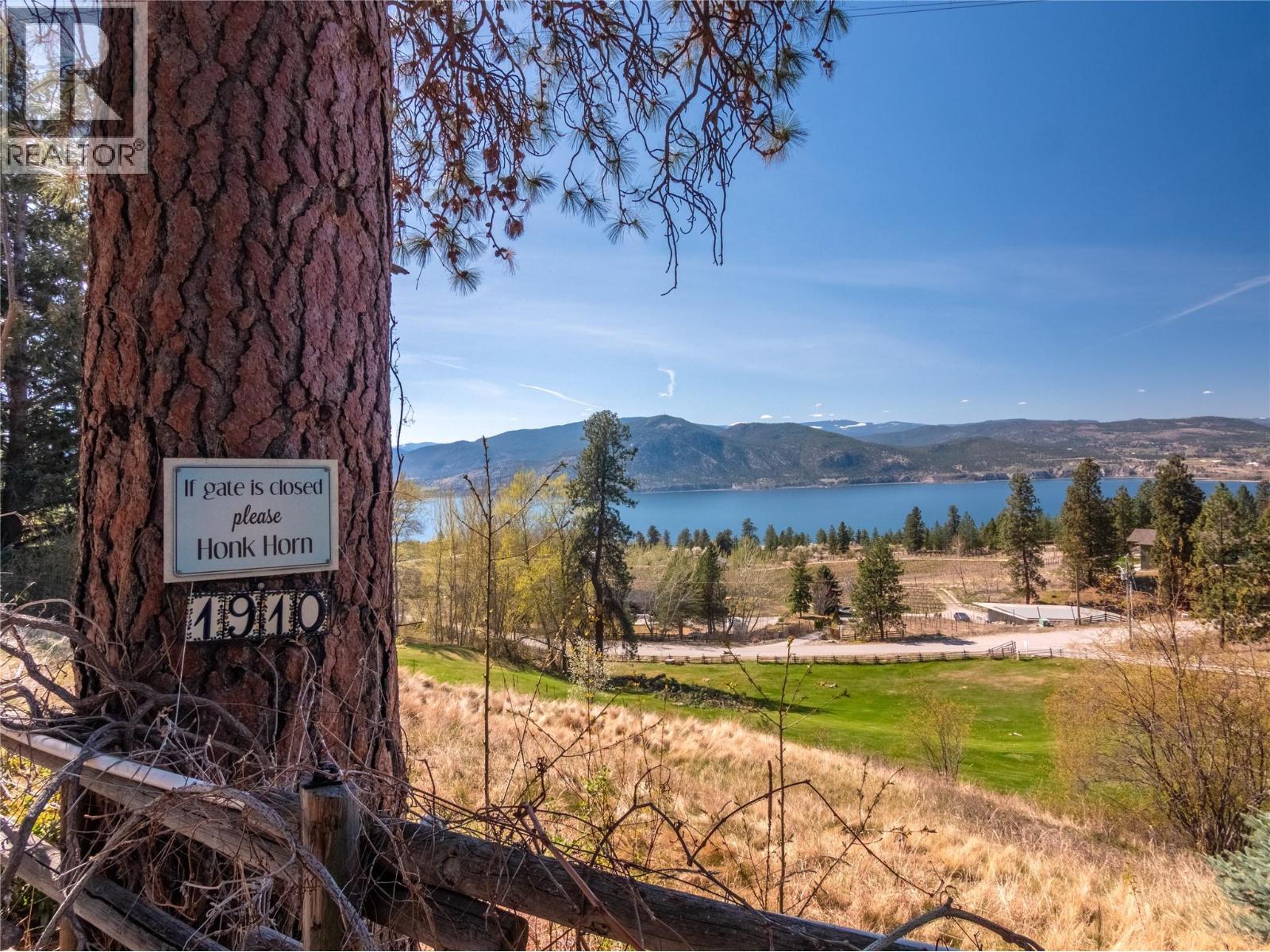 1910 SUTHERLAND ROAD - 84