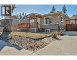  10602 Victoria Road South, Summerland