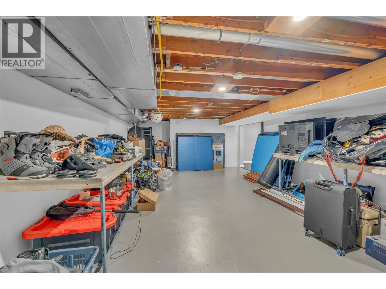 10602 VICTORIA ROAD S - 29