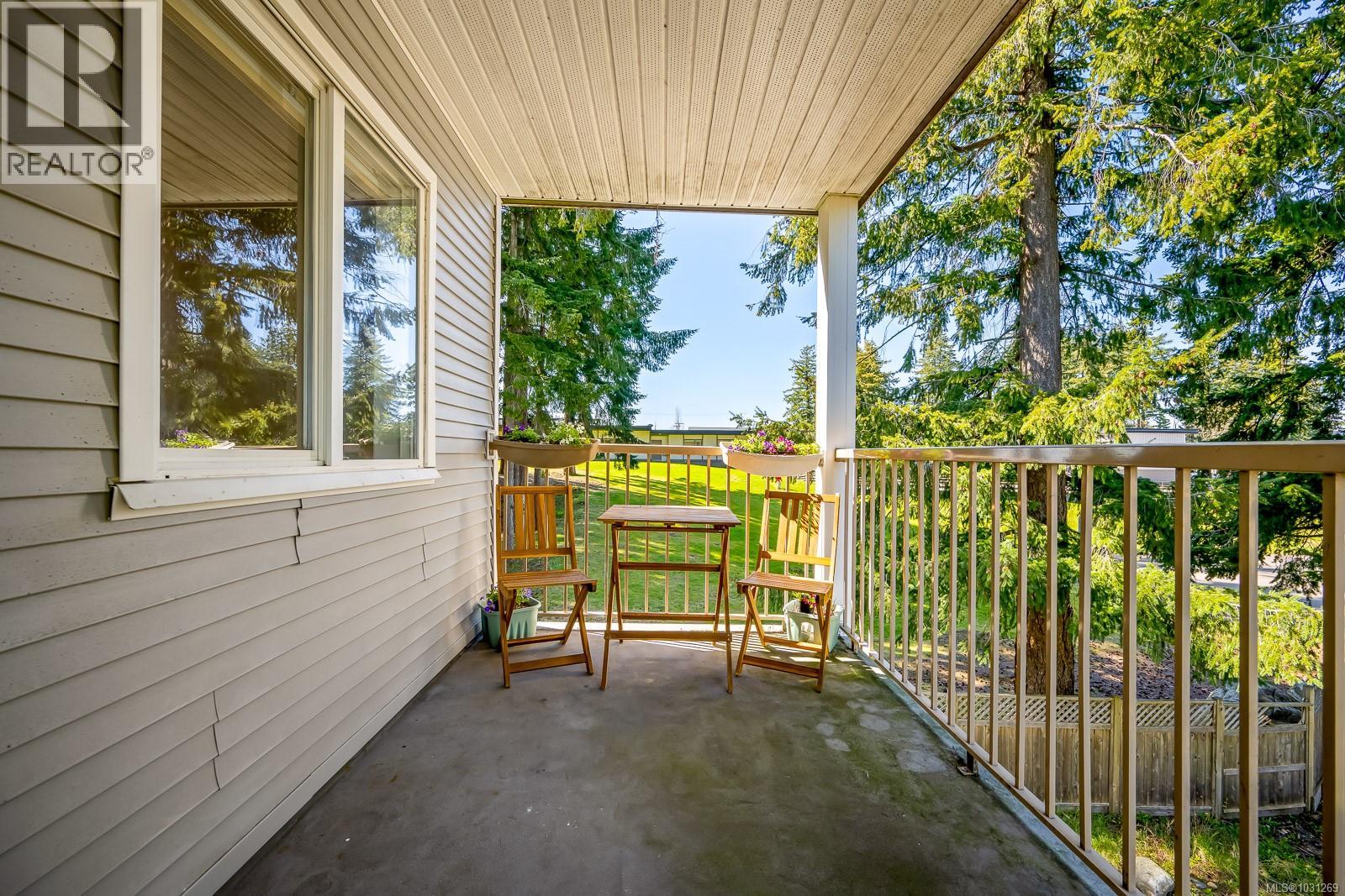 #306 282 BIRCH ST - 23