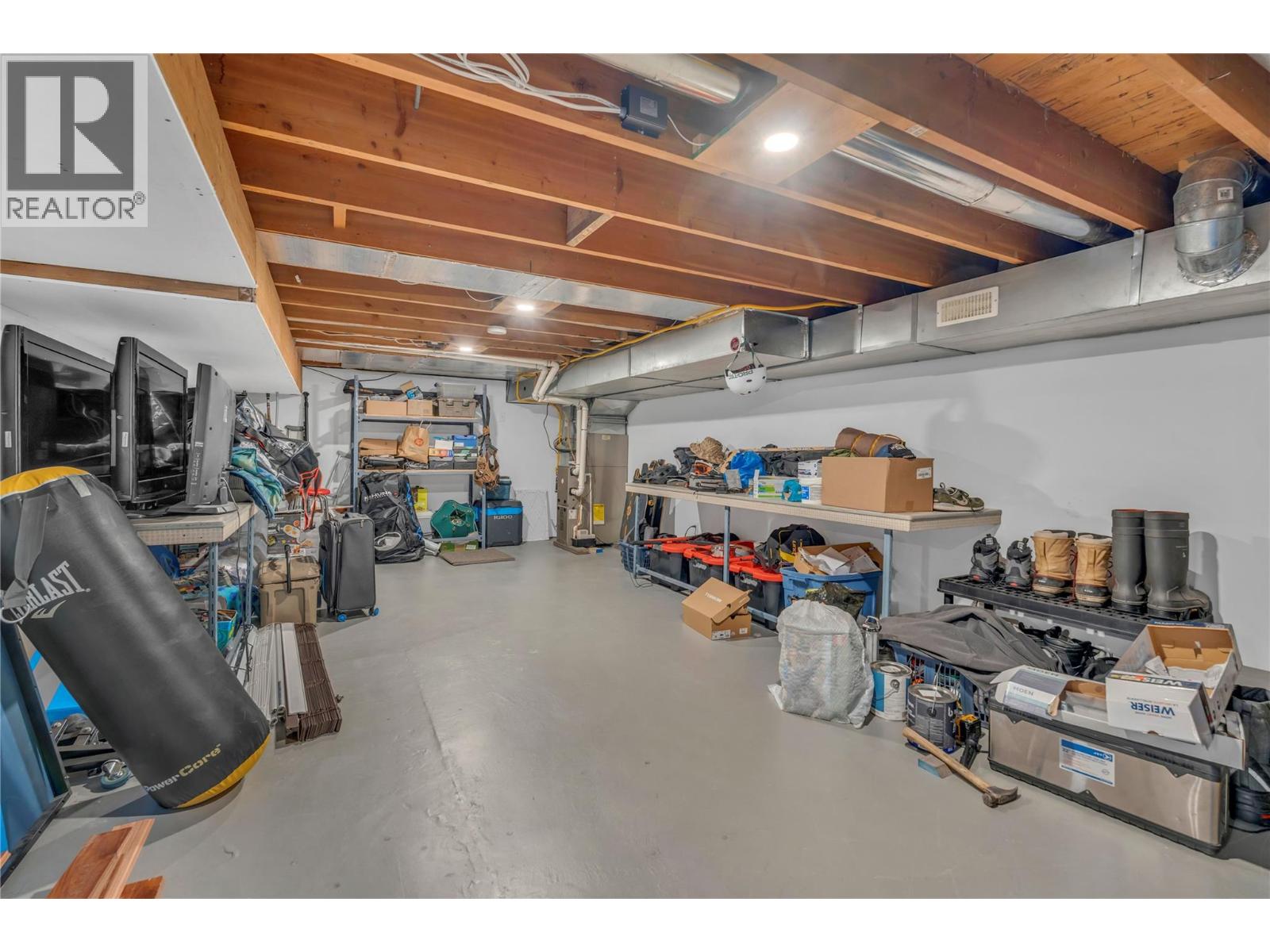 10602 VICTORIA ROAD S - 28