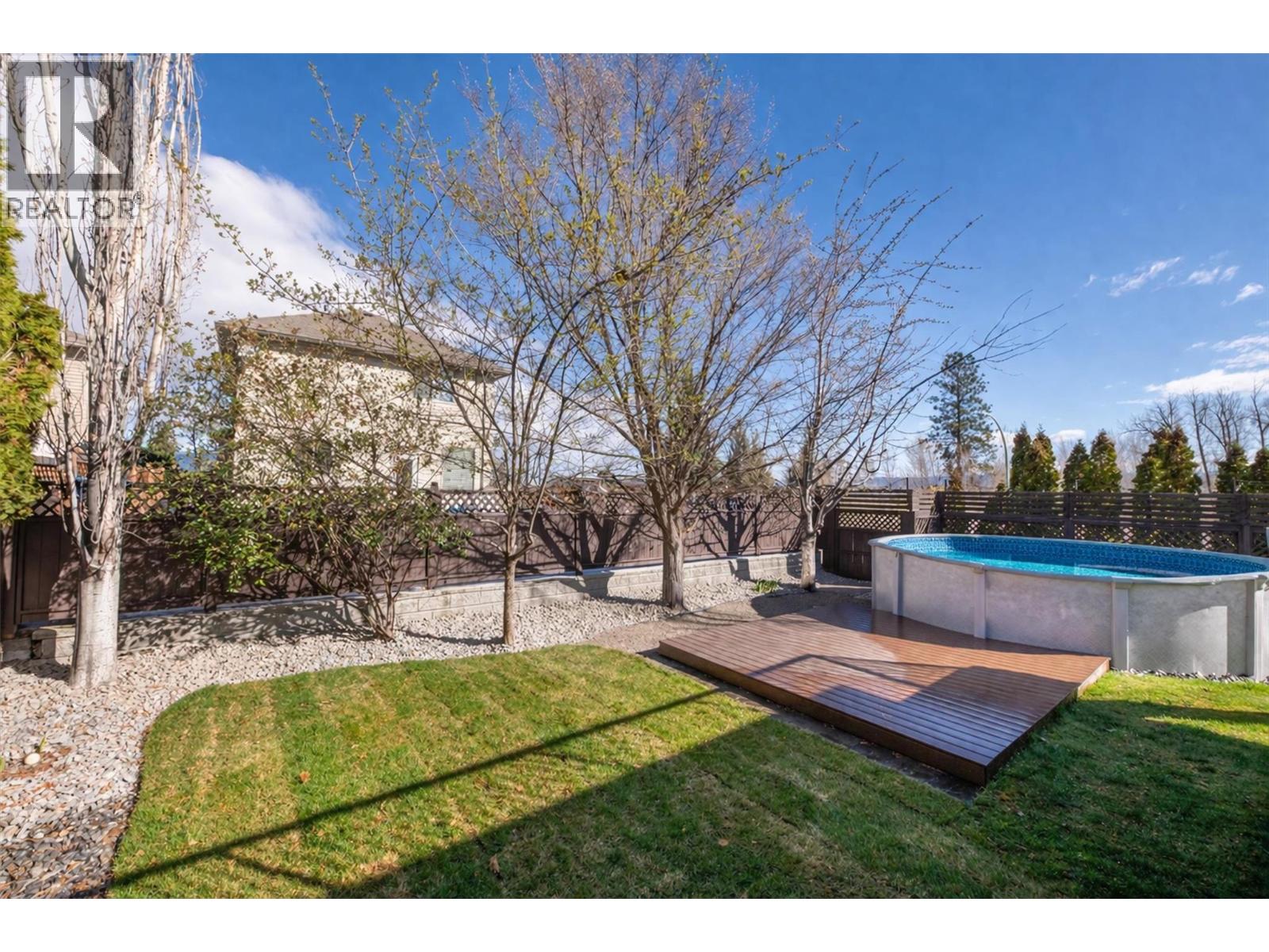  546 South Crest Drive, Kelowna
