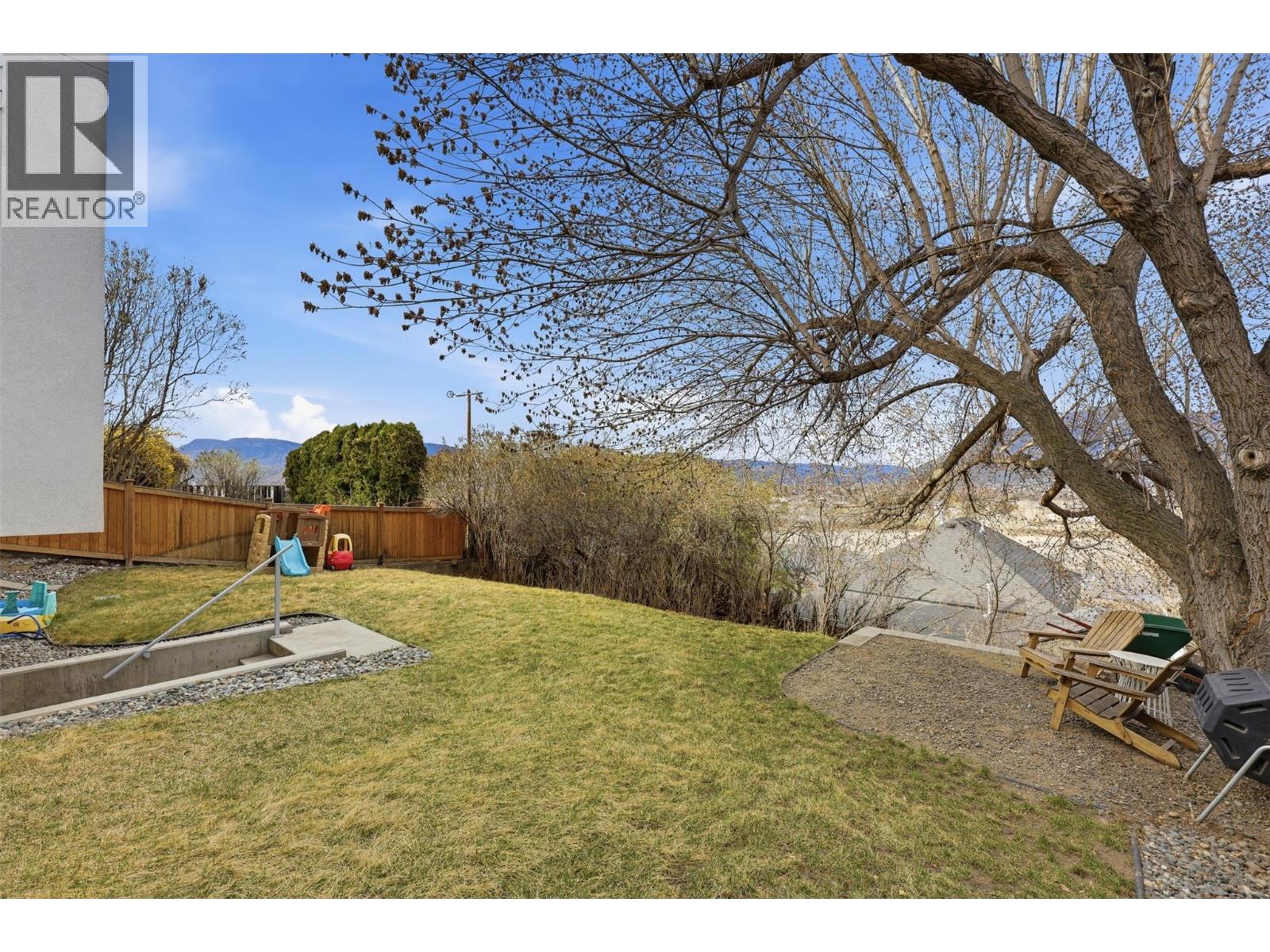 360 ST PAUL Street W - 60