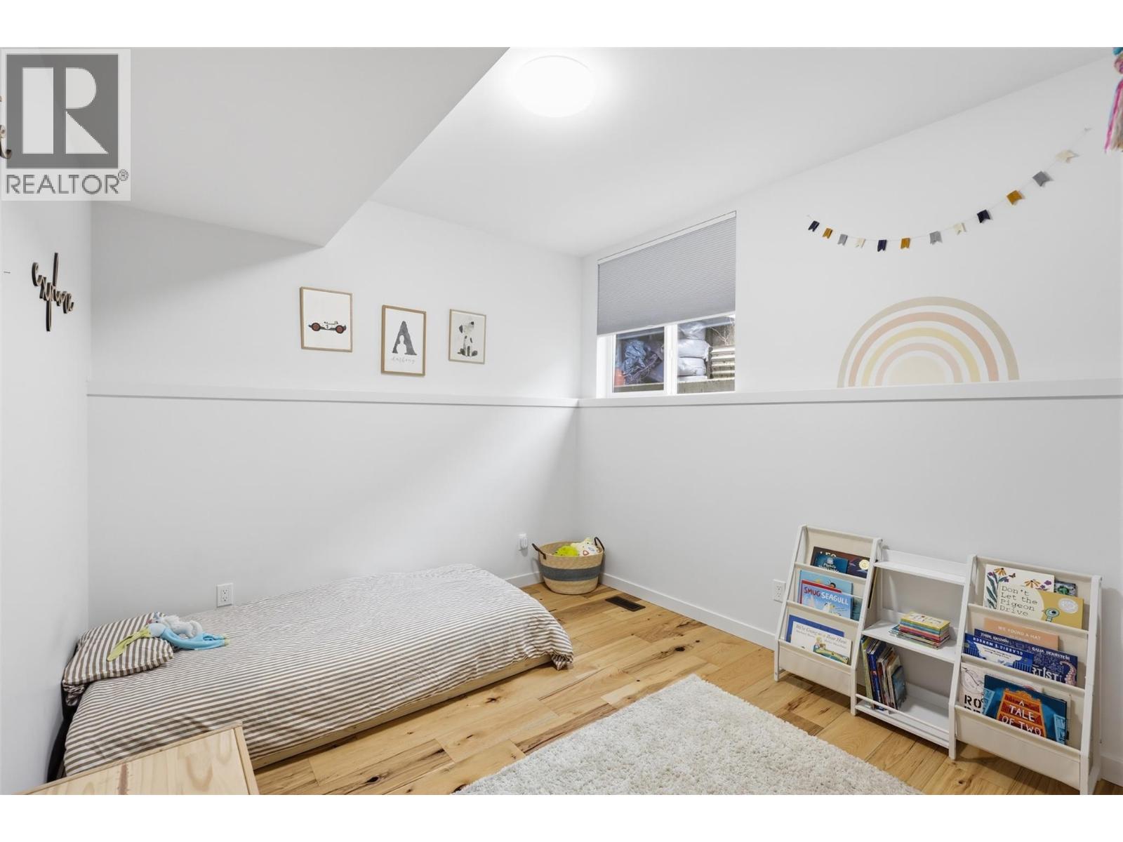 360 ST PAUL STREET W - 50