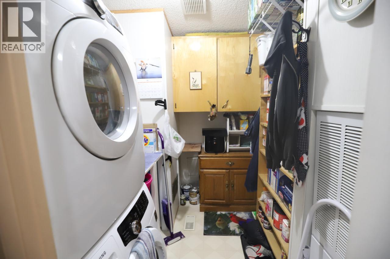 4472 IRON MOUNTAIN ROAD - 35