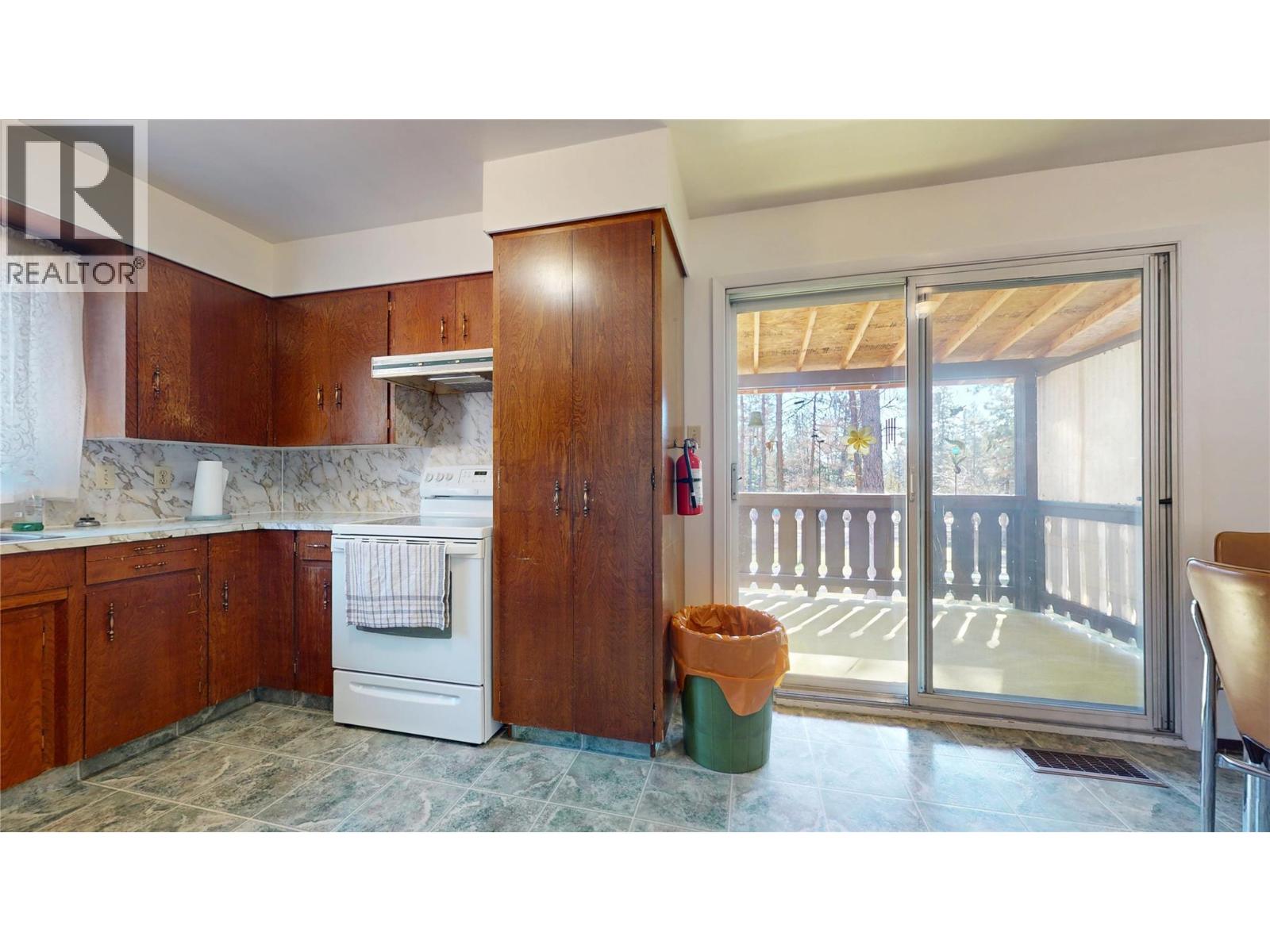 276 Cross Road N, Cranbrook