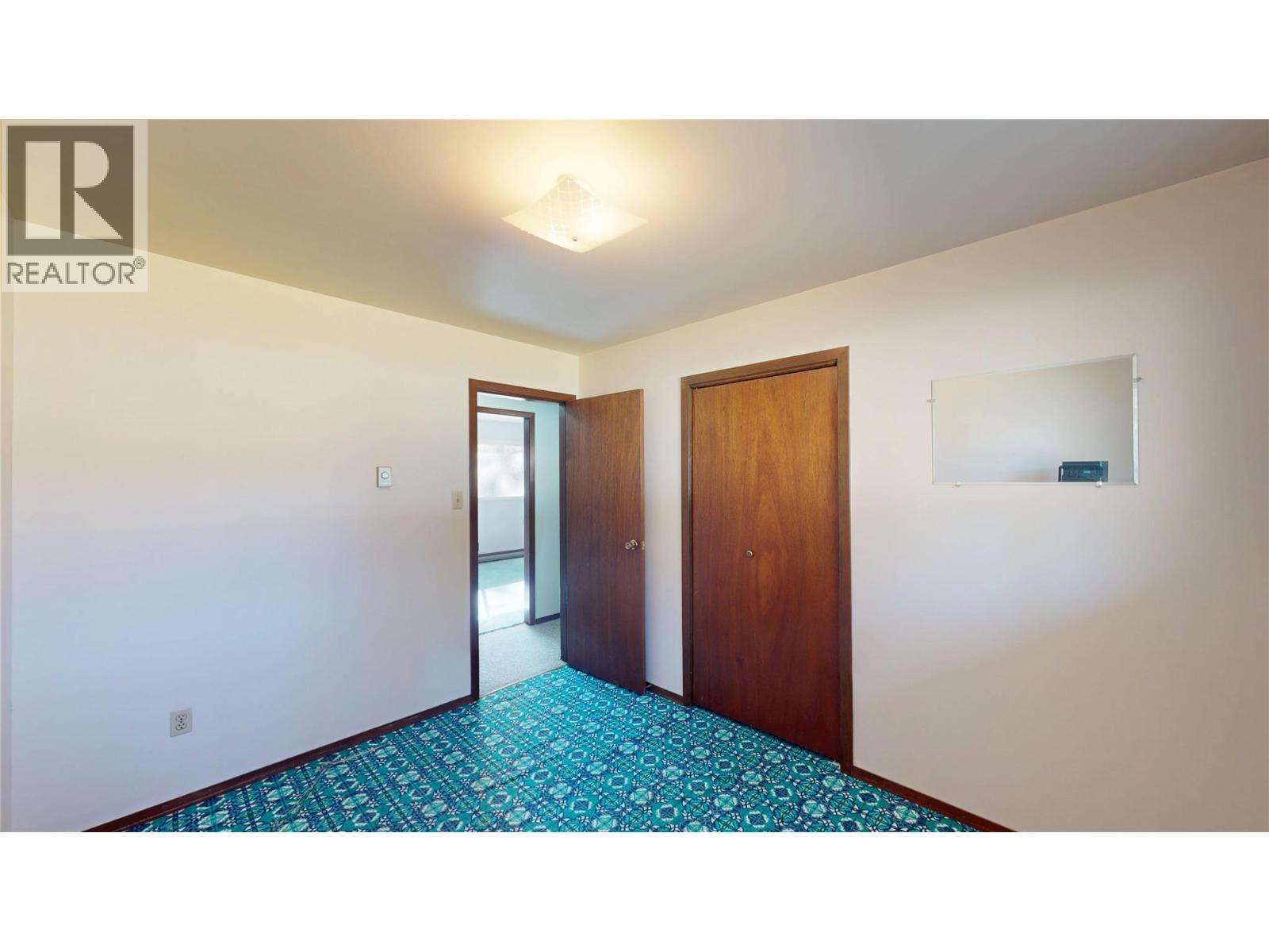 276 Cross Road N, Cranbrook