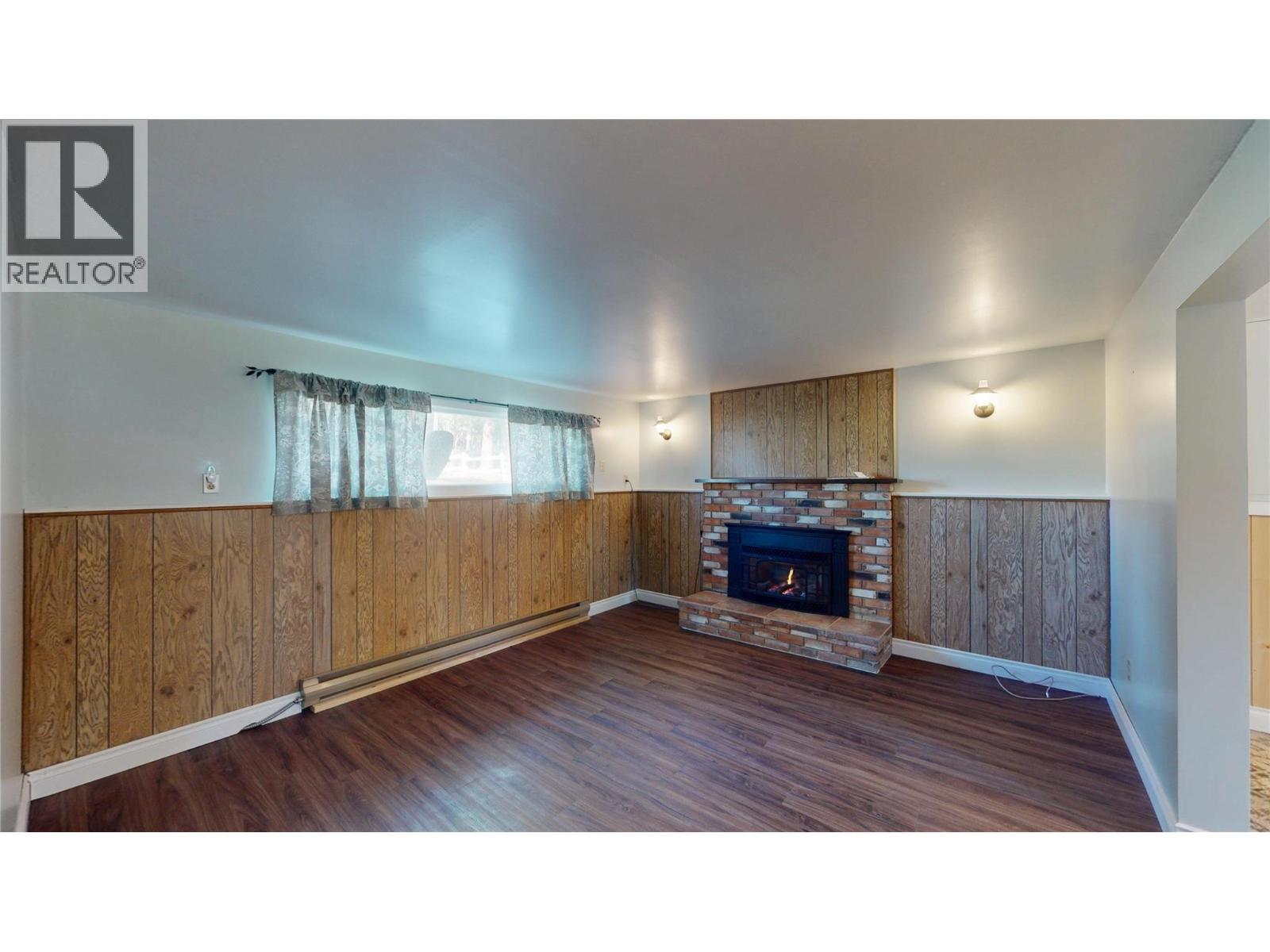 276 Cross Road N, Cranbrook