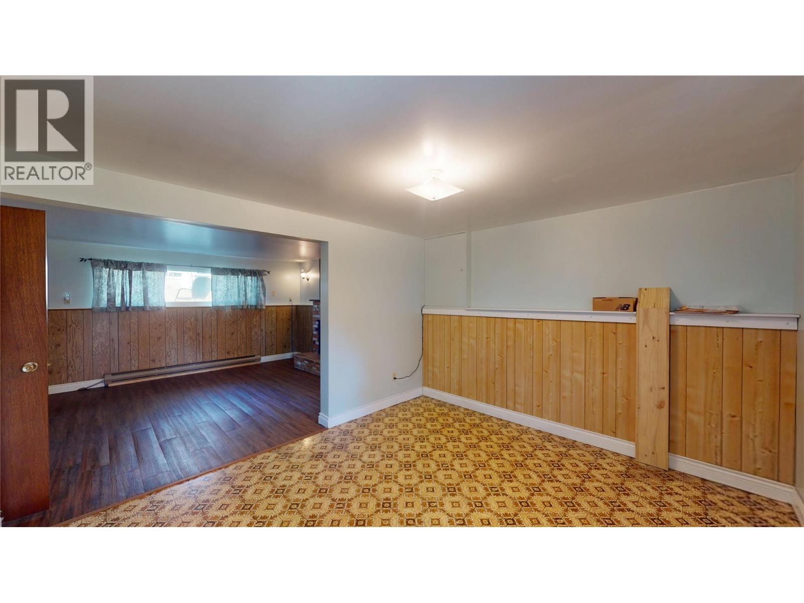 276 Cross Road N, Cranbrook