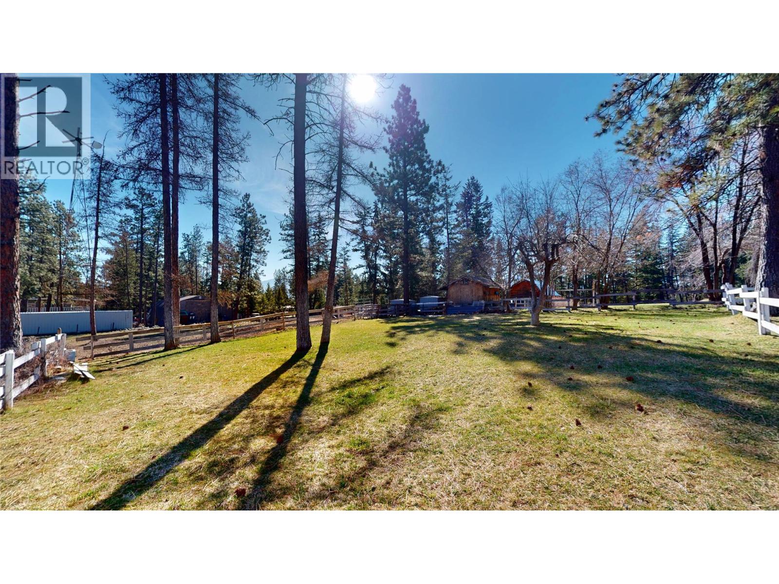 276 Cross Road N, Cranbrook