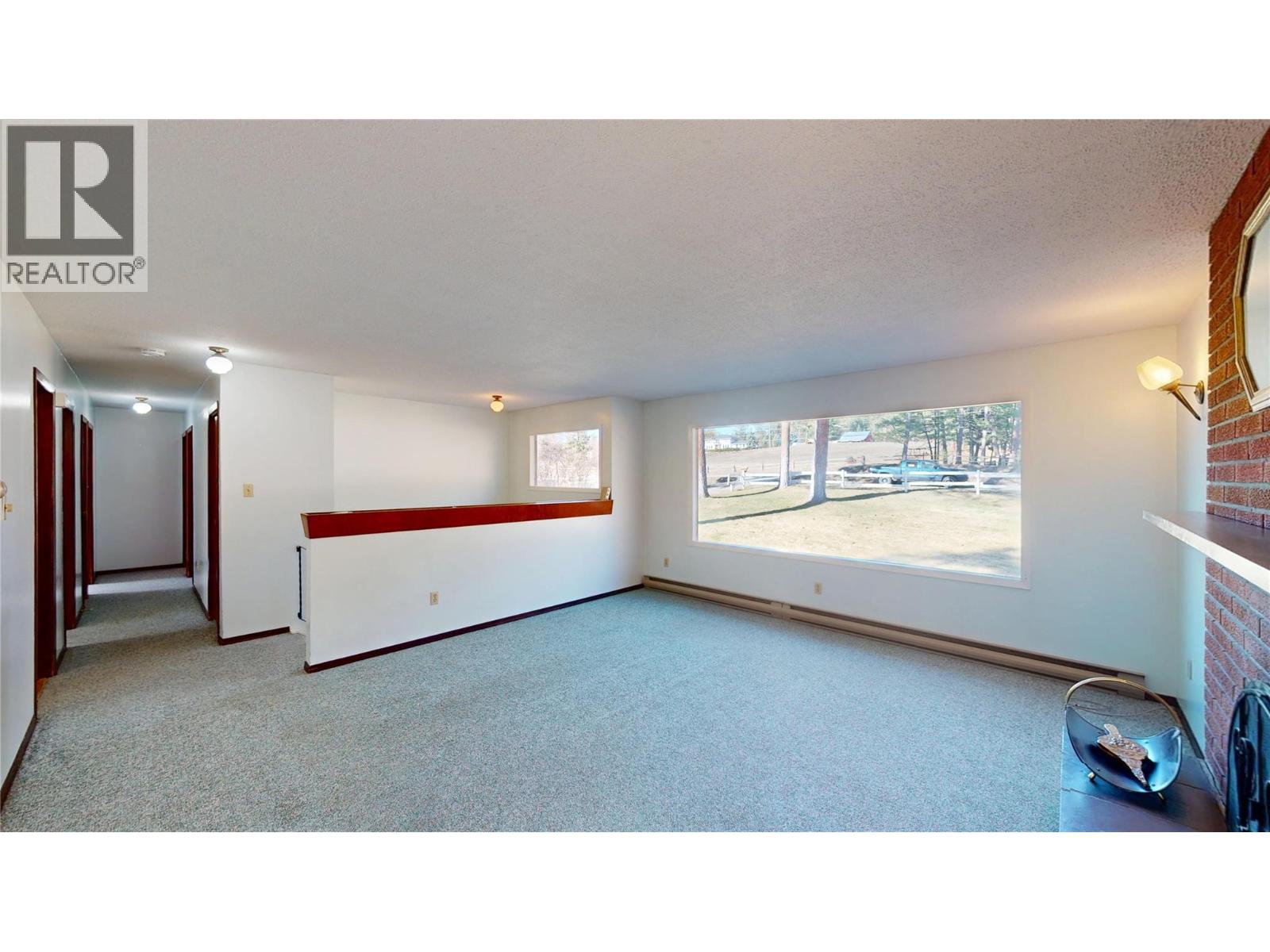 276 Cross Road N - 6