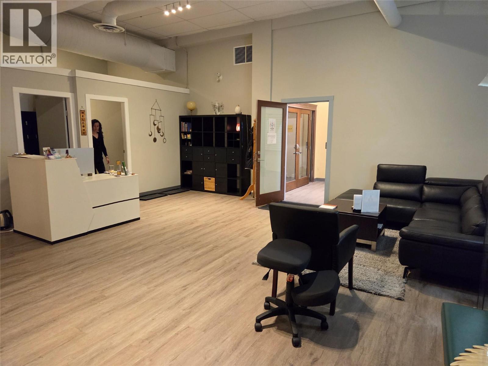 B101 3203 30 Avenue, Vernon