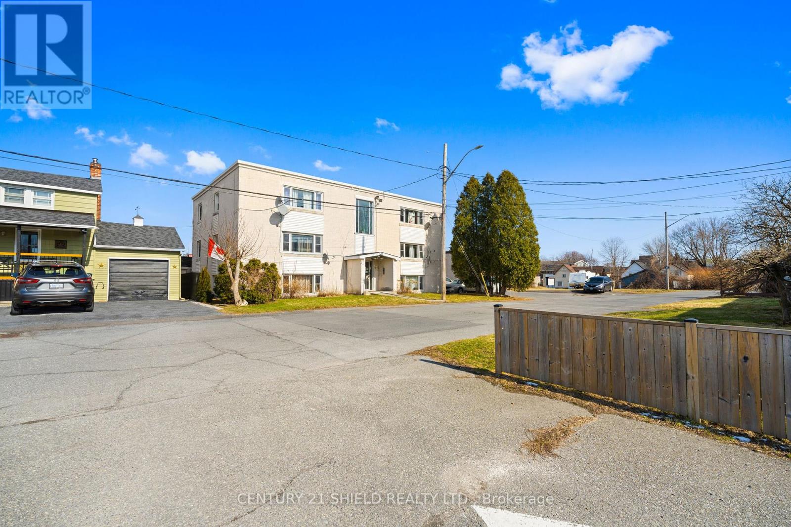619 RIDLEY AVENUE - 2