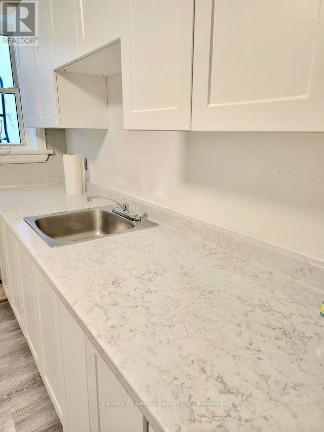 619 RIDLEY AVENUE - 26