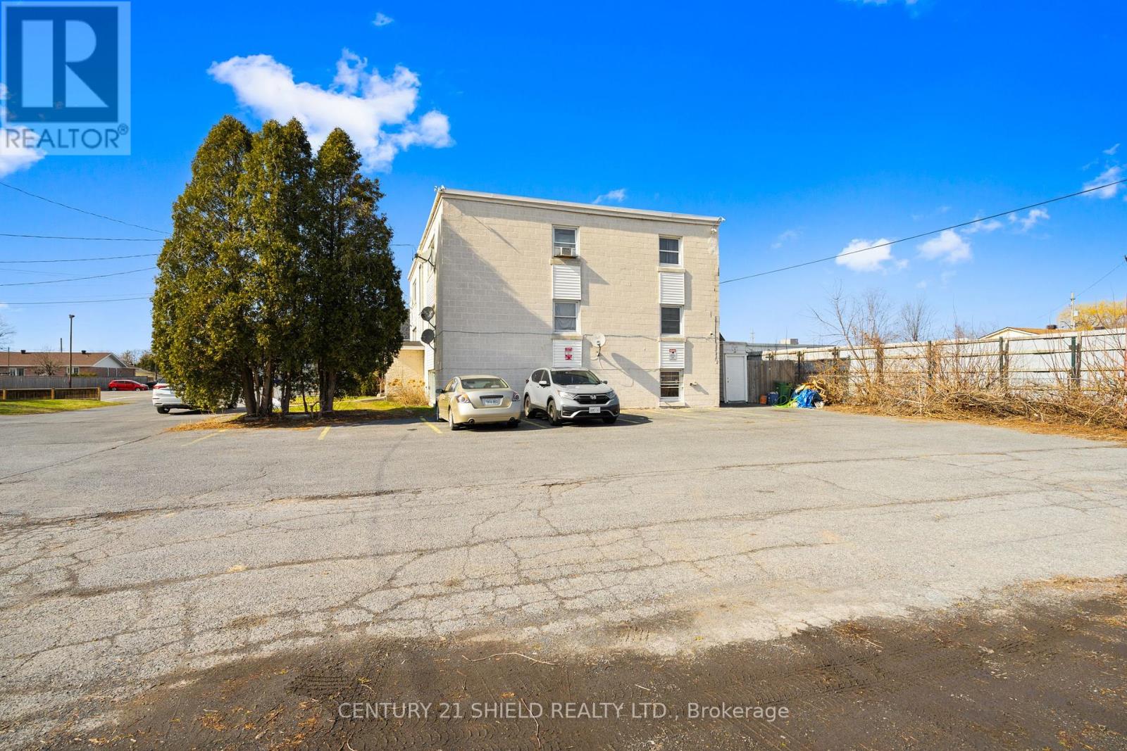 619 RIDLEY AVENUE - 4