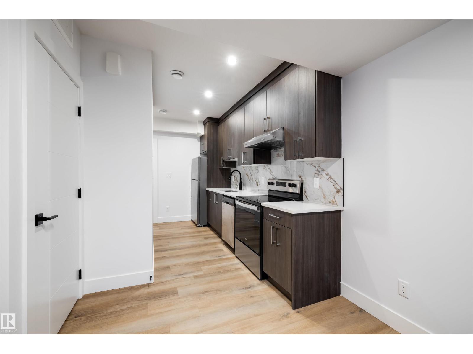 13924 107A AV NW - 45