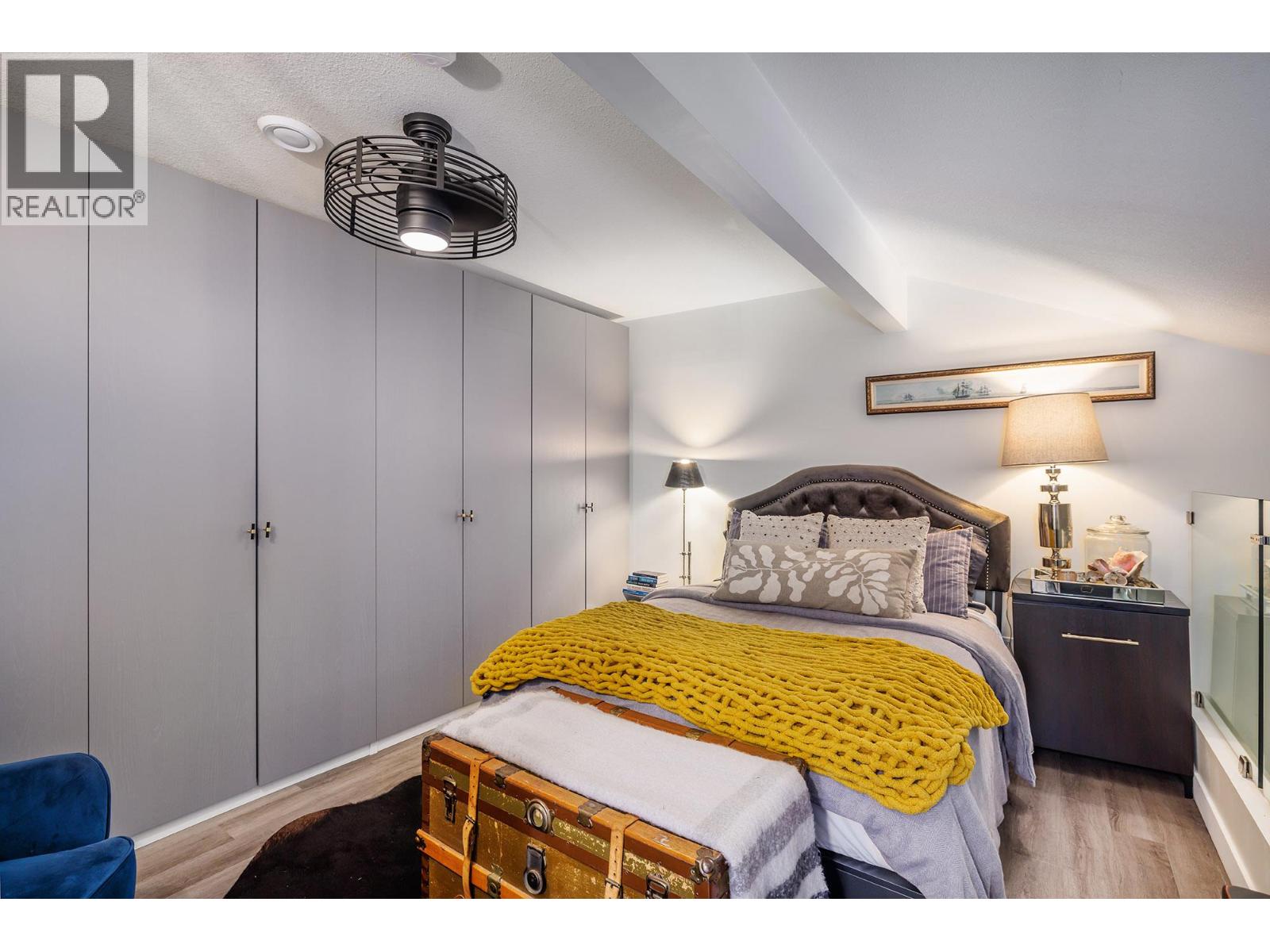 3155 Gordon Drive Unit# 102, Kelowna