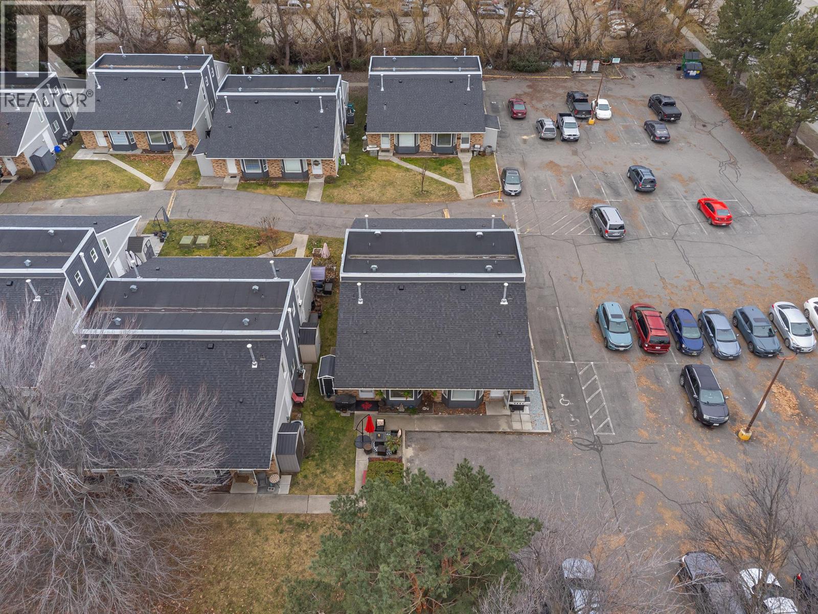 3155 Gordon Drive Unit# 102, Kelowna