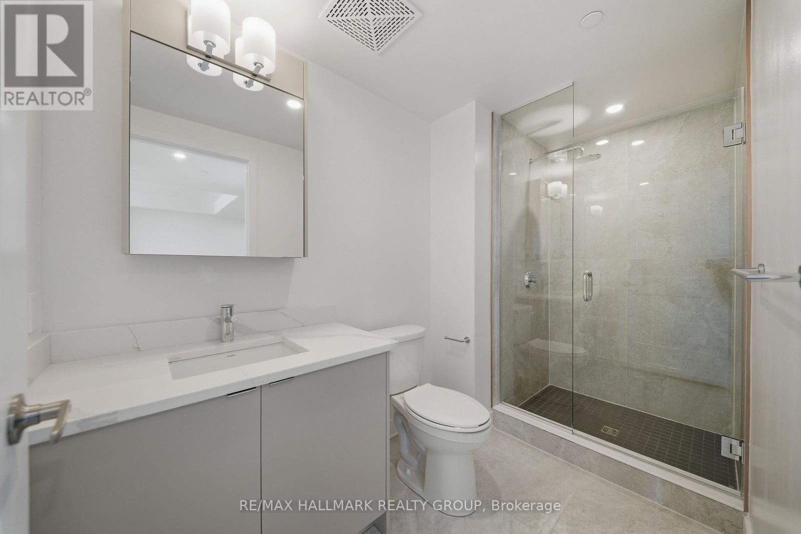 #2603 180 GEORGE STREET - 21