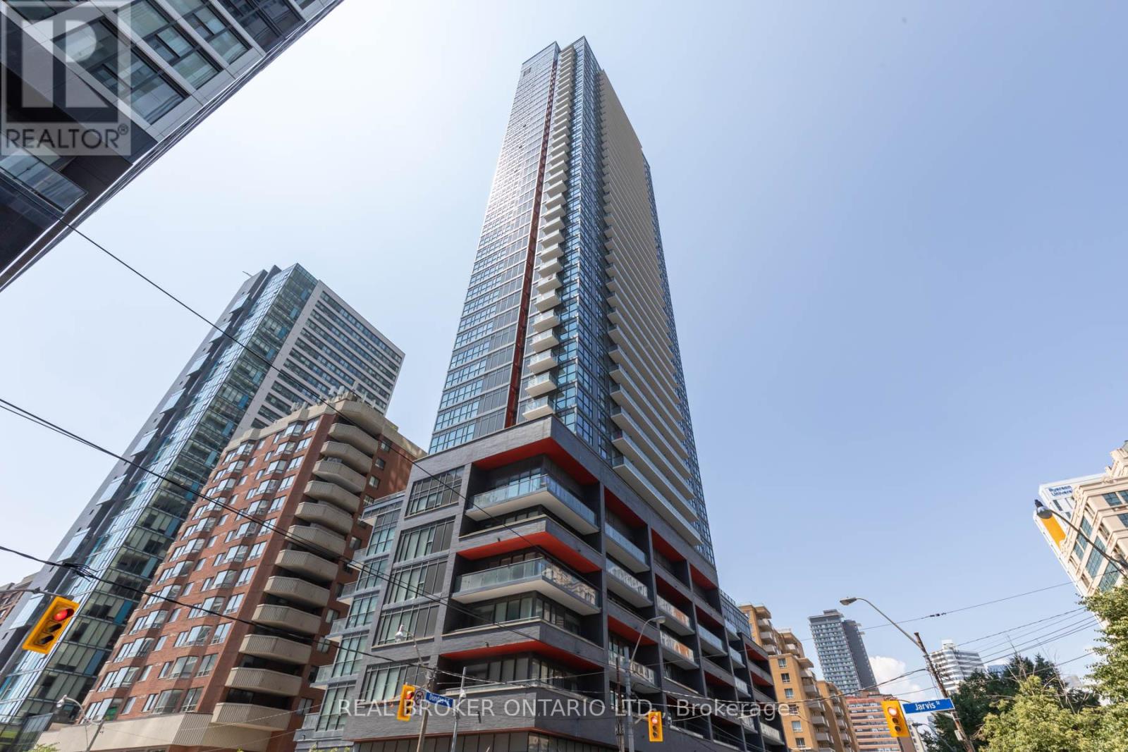 Listing photo of 606 - 159 DUNDAS STREET E
