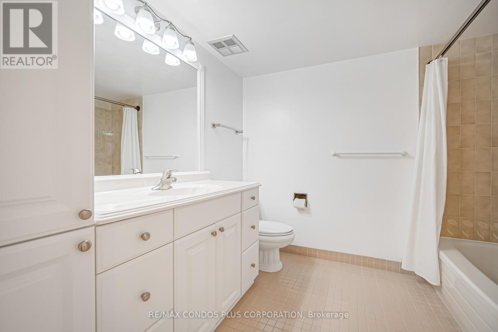 #803 62 WELLESLEY STREET W - 21