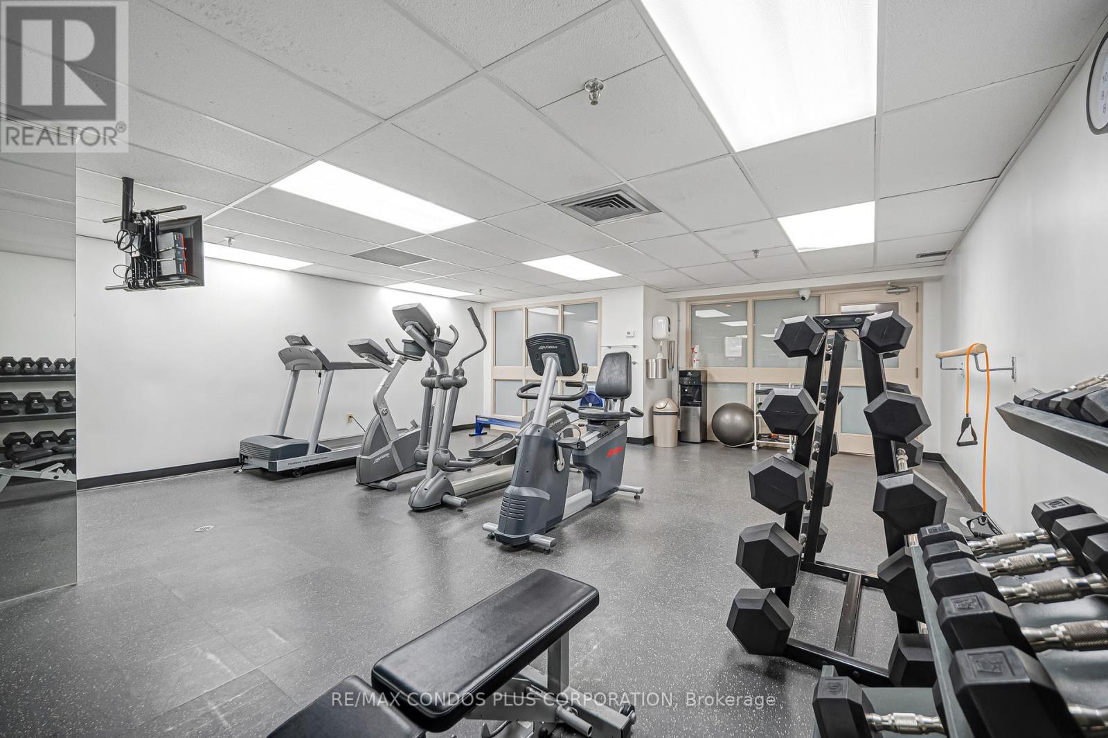 #803 62 WELLESLEY STREET W - 29