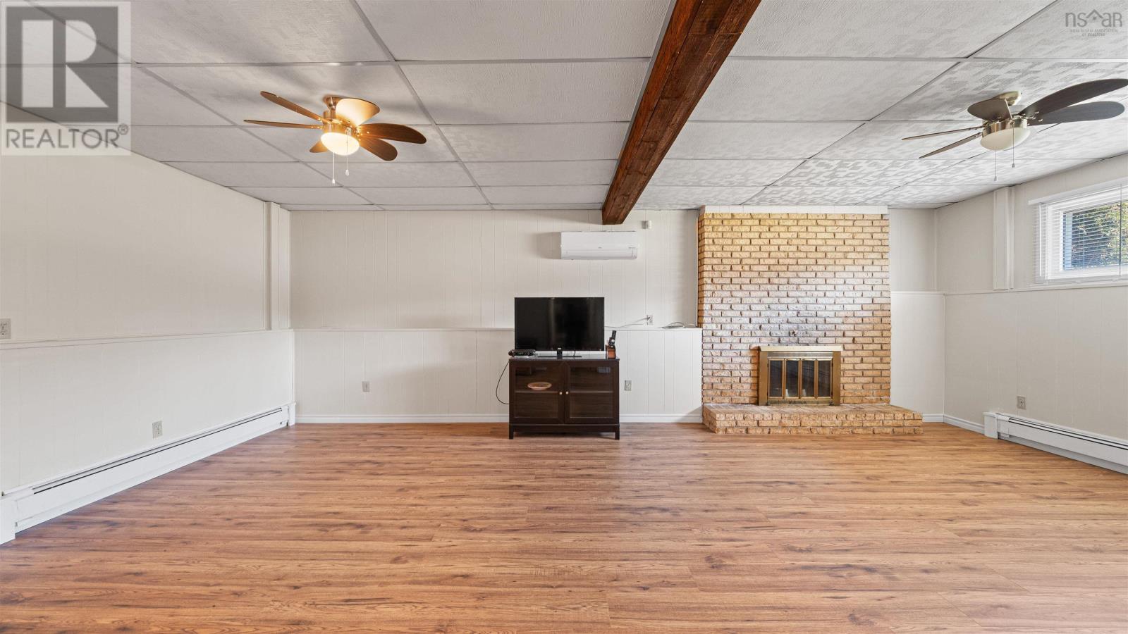 Property 16 of 33 of 34 Lethbridge Avenue