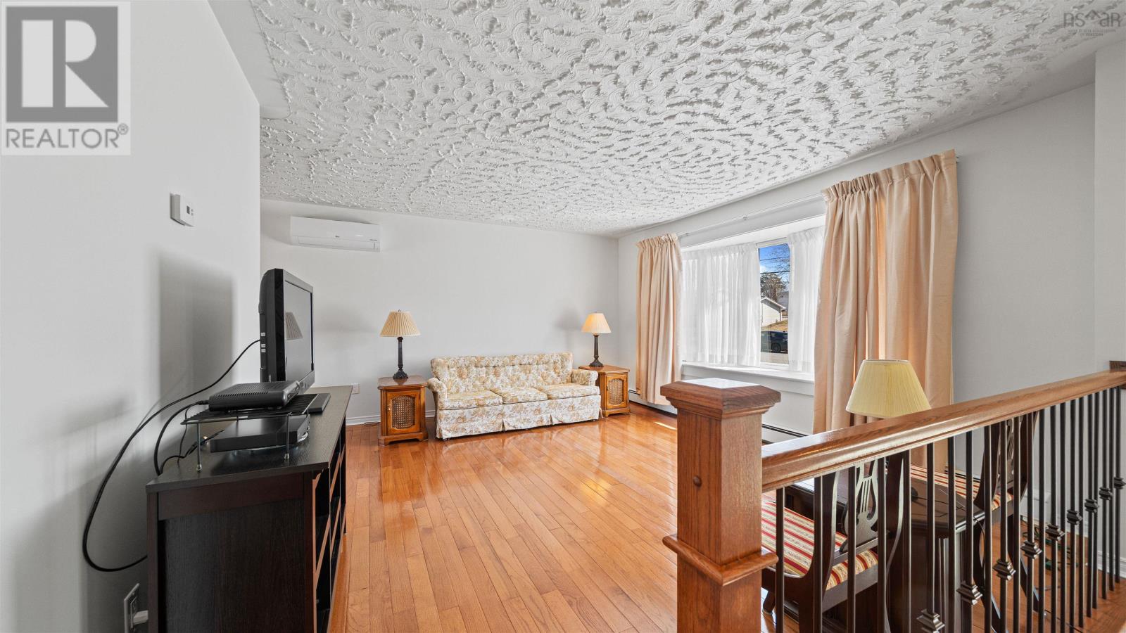 Property 31 of 33 of 34 Lethbridge Avenue