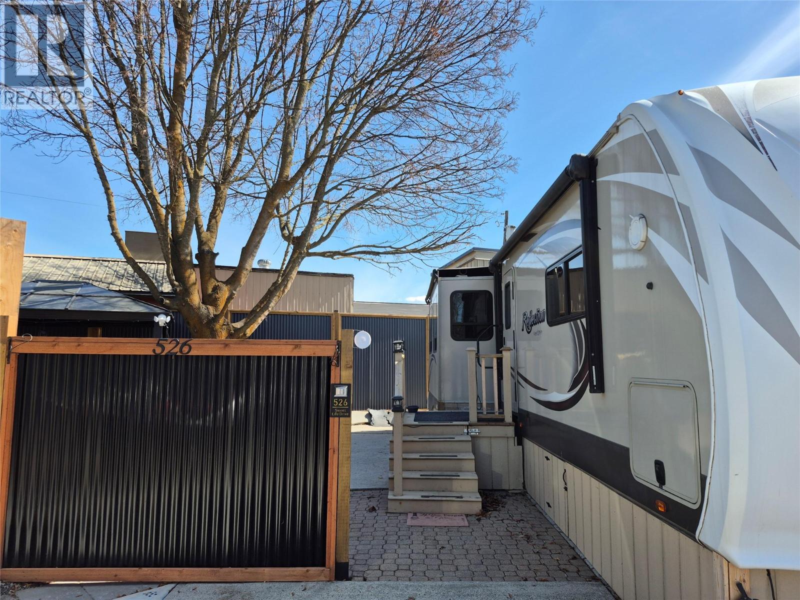 #526-415 Commonwealth Road, Kelowna