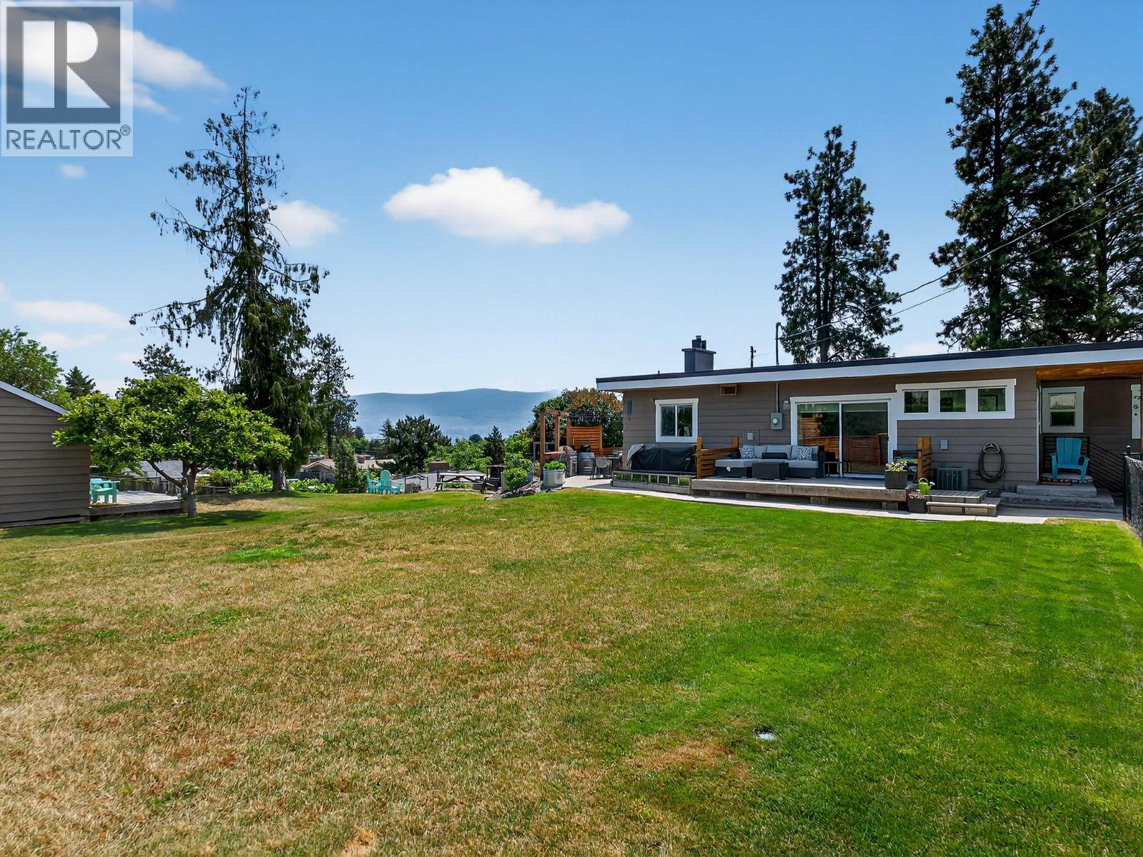  2715 Boucherie Road, West Kelowna