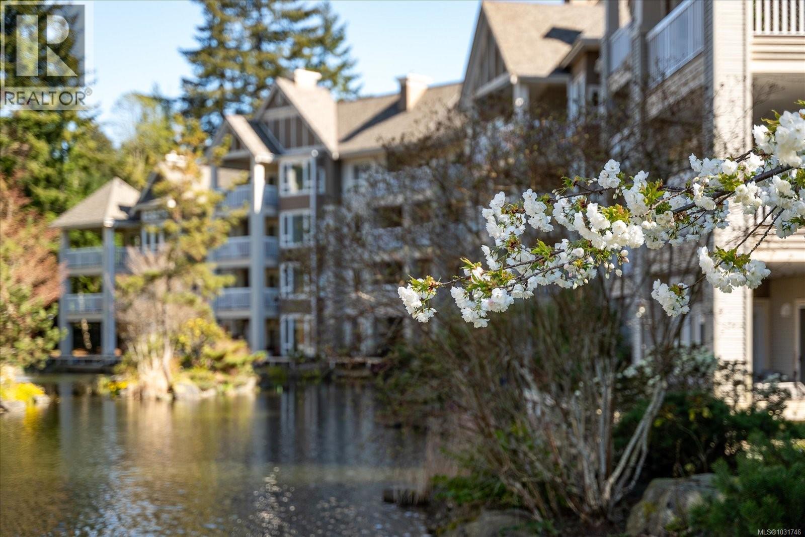 #402 5685 EDGEWATER LANE - 38