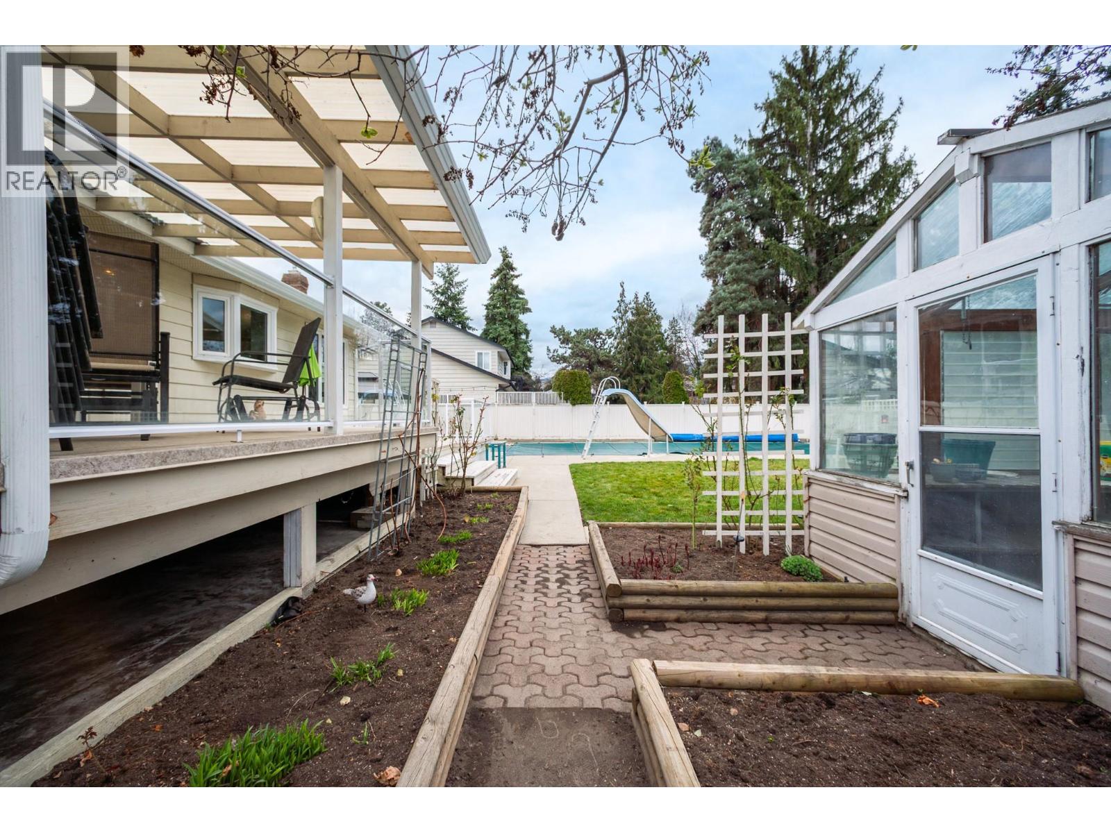 561 Brome Crescent, Kelowna