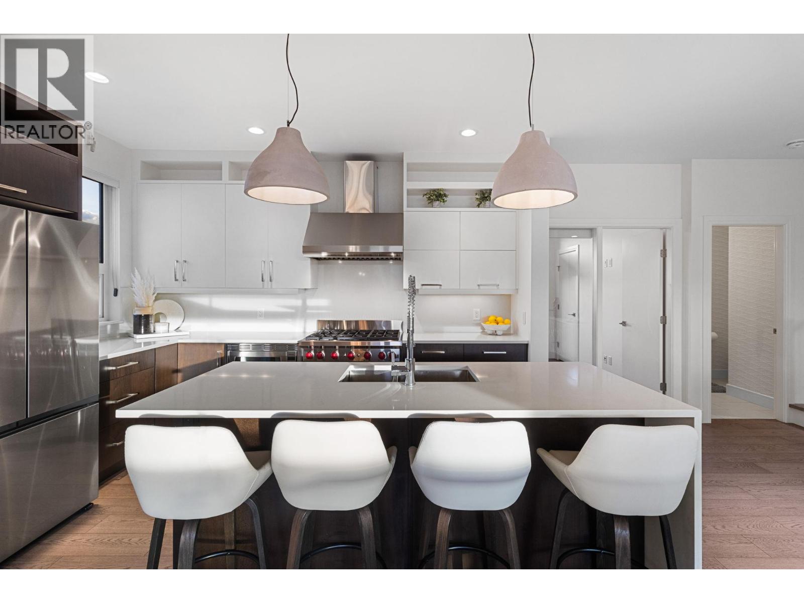 3756 Lakeshore Road Unit# 5, Kelowna