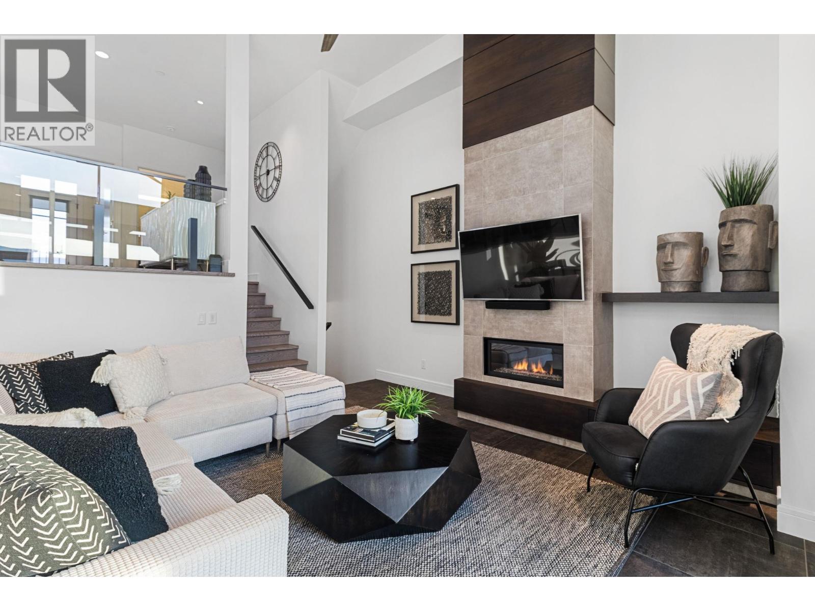 3756 Lakeshore Road Unit# 5, Kelowna