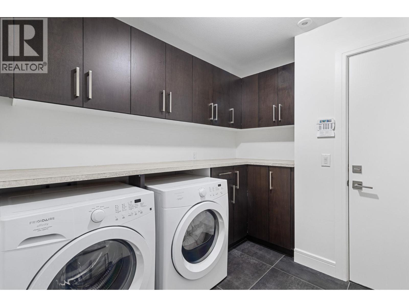 3756 Lakeshore Road Unit# 5, Kelowna