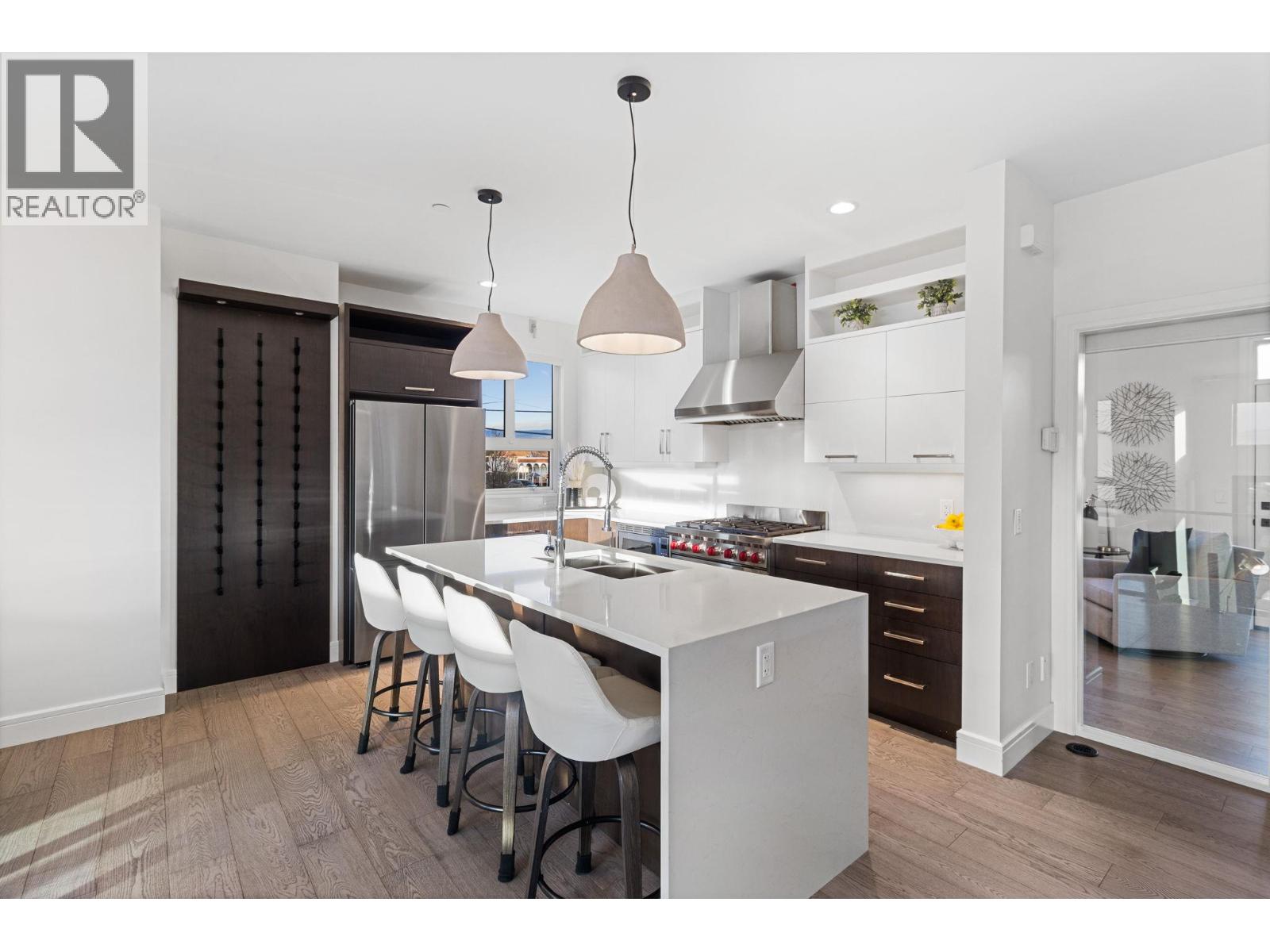 3756 Lakeshore Road Unit# 5, Kelowna