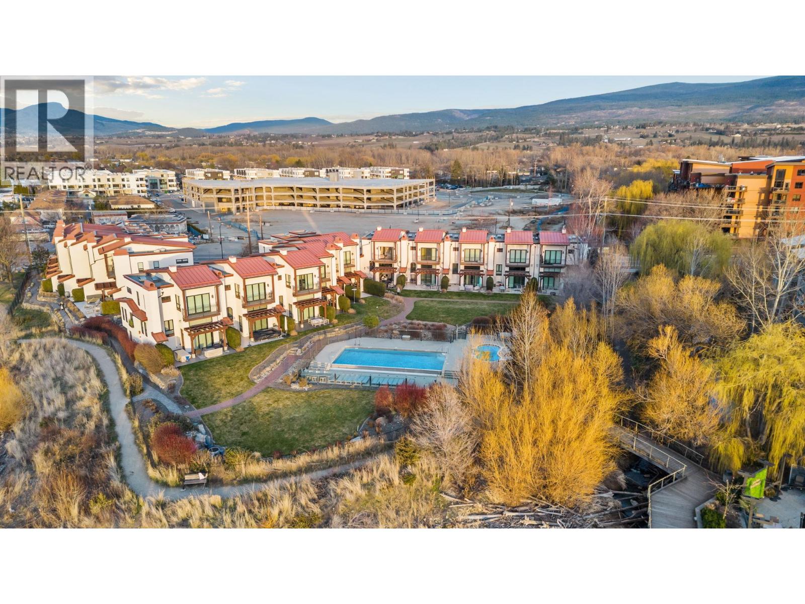 3756 Lakeshore Road Unit# 5, Kelowna