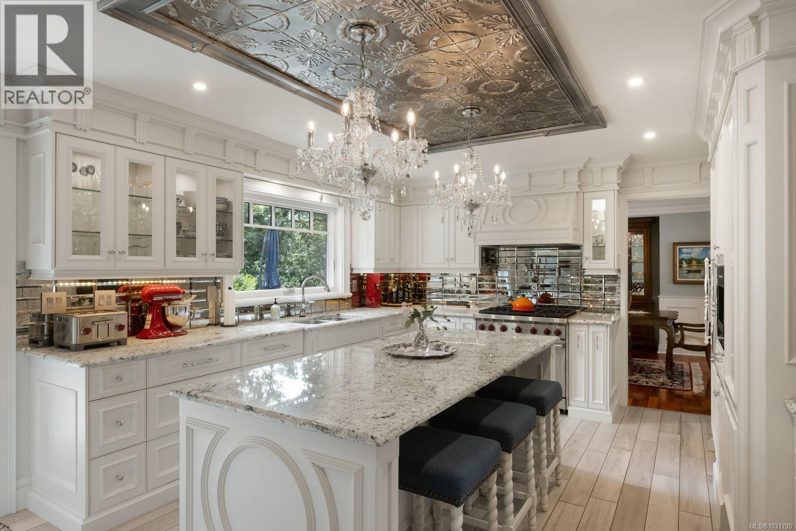  2773 Arbutus Road, Saanich