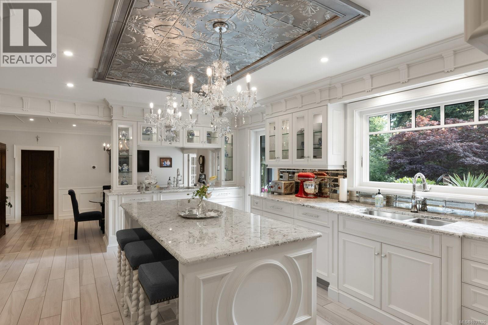  2773 Arbutus Road, Saanich