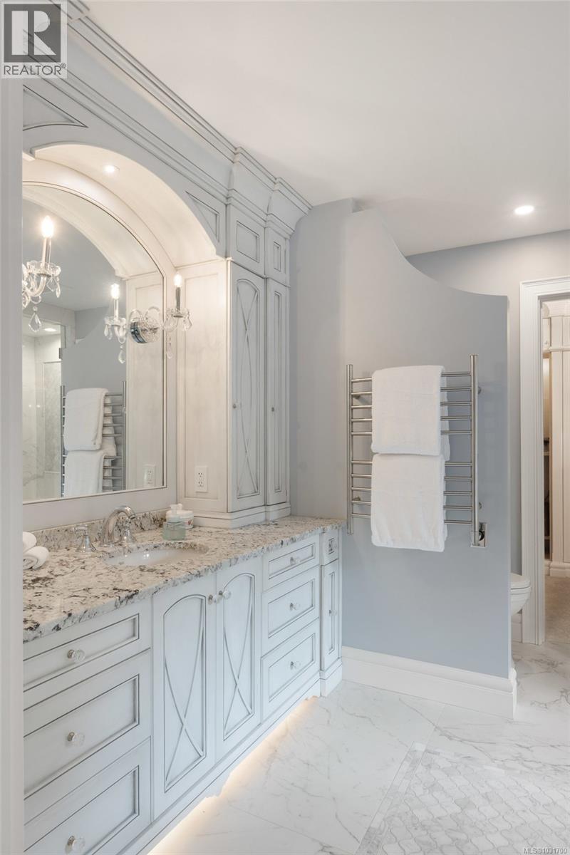  2773 Arbutus Road, Saanich