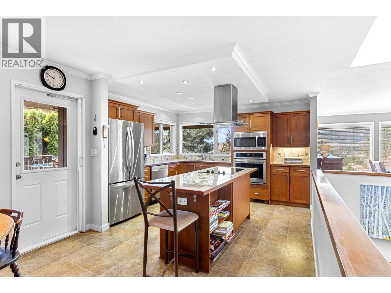  3202 Sundance Drive, West Kelowna