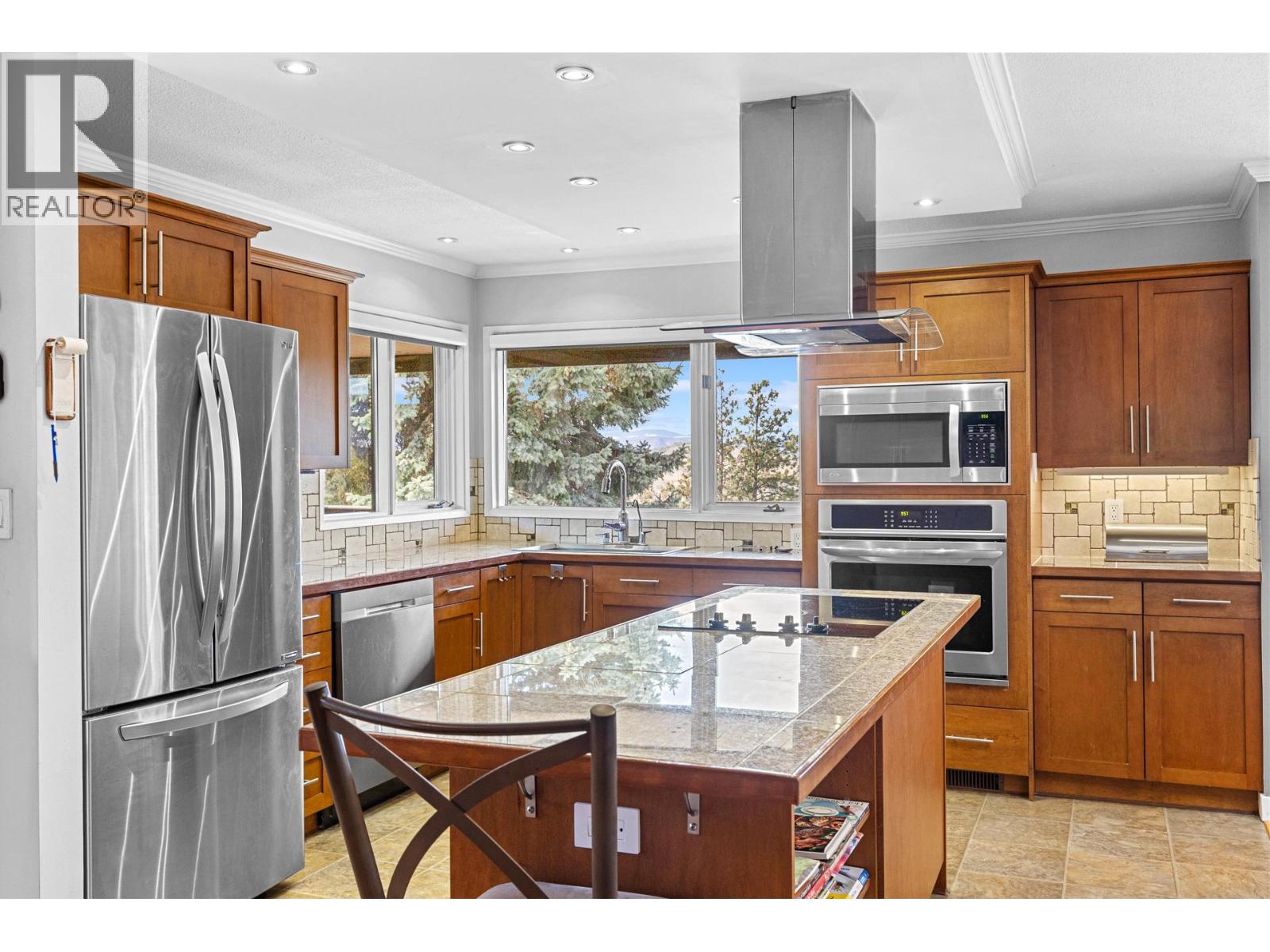  3202 Sundance Drive, West Kelowna