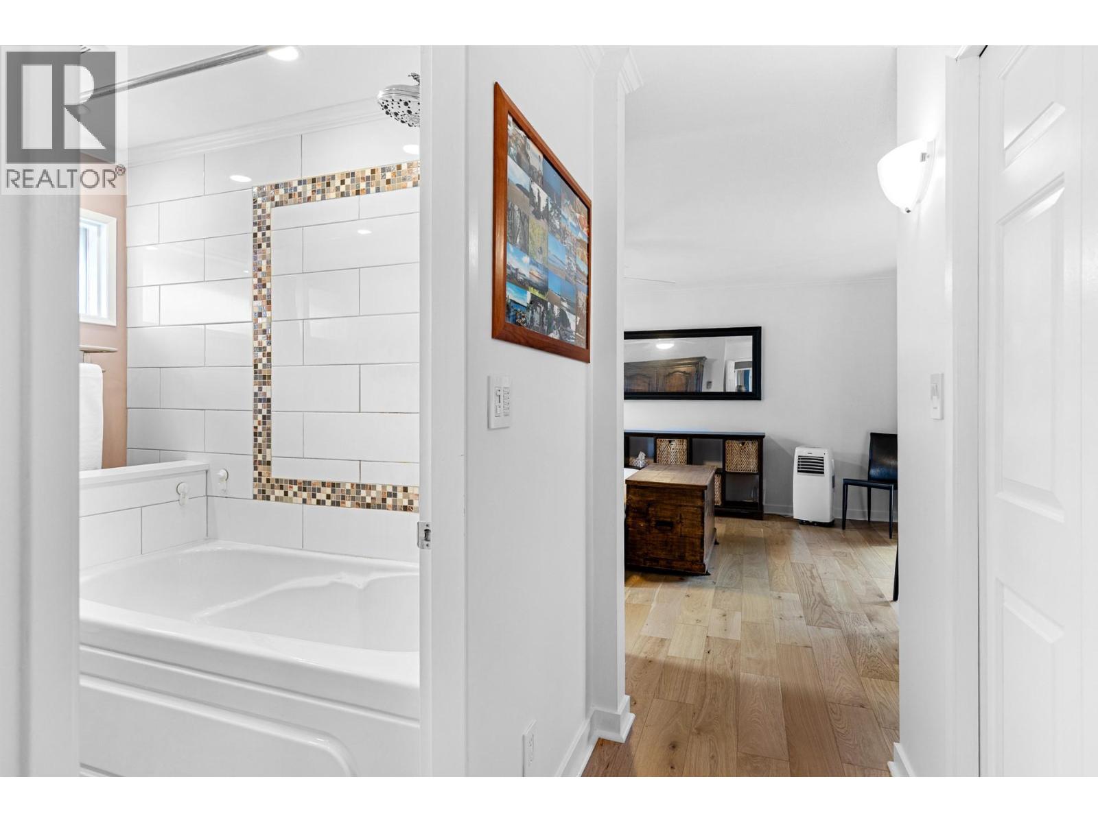  3202 Sundance Drive, West Kelowna