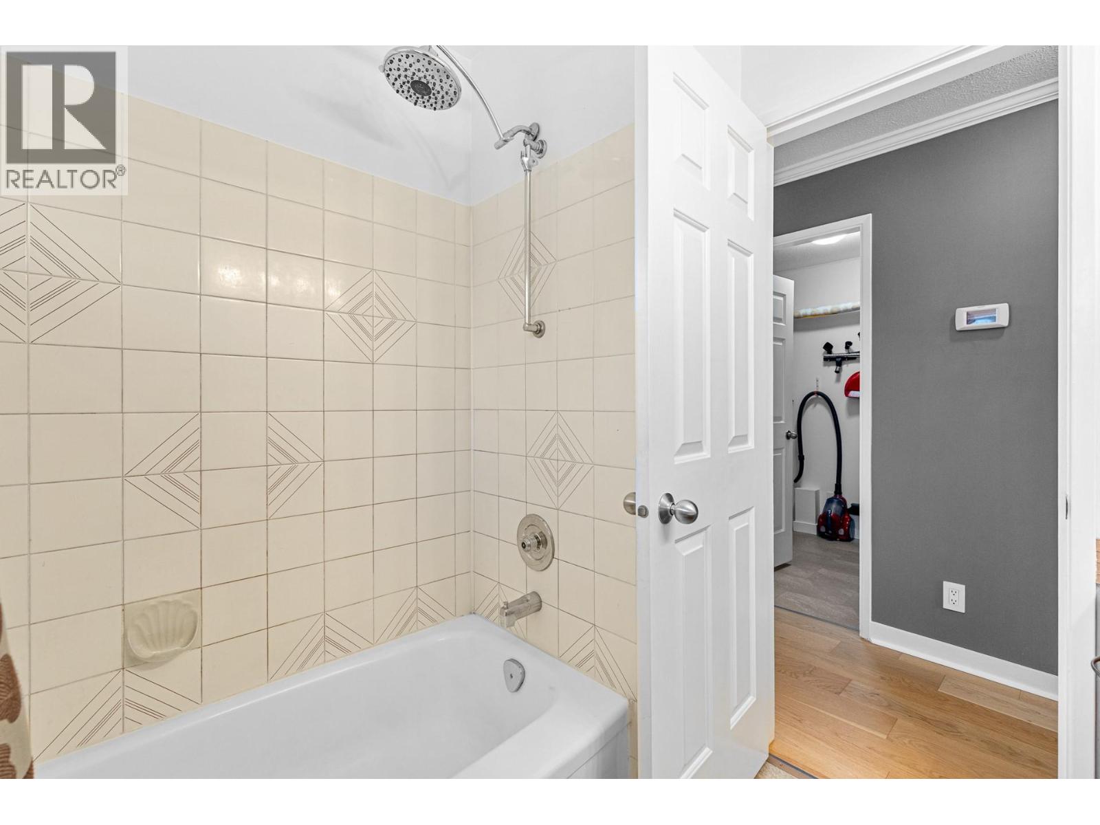  3202 Sundance Drive, West Kelowna