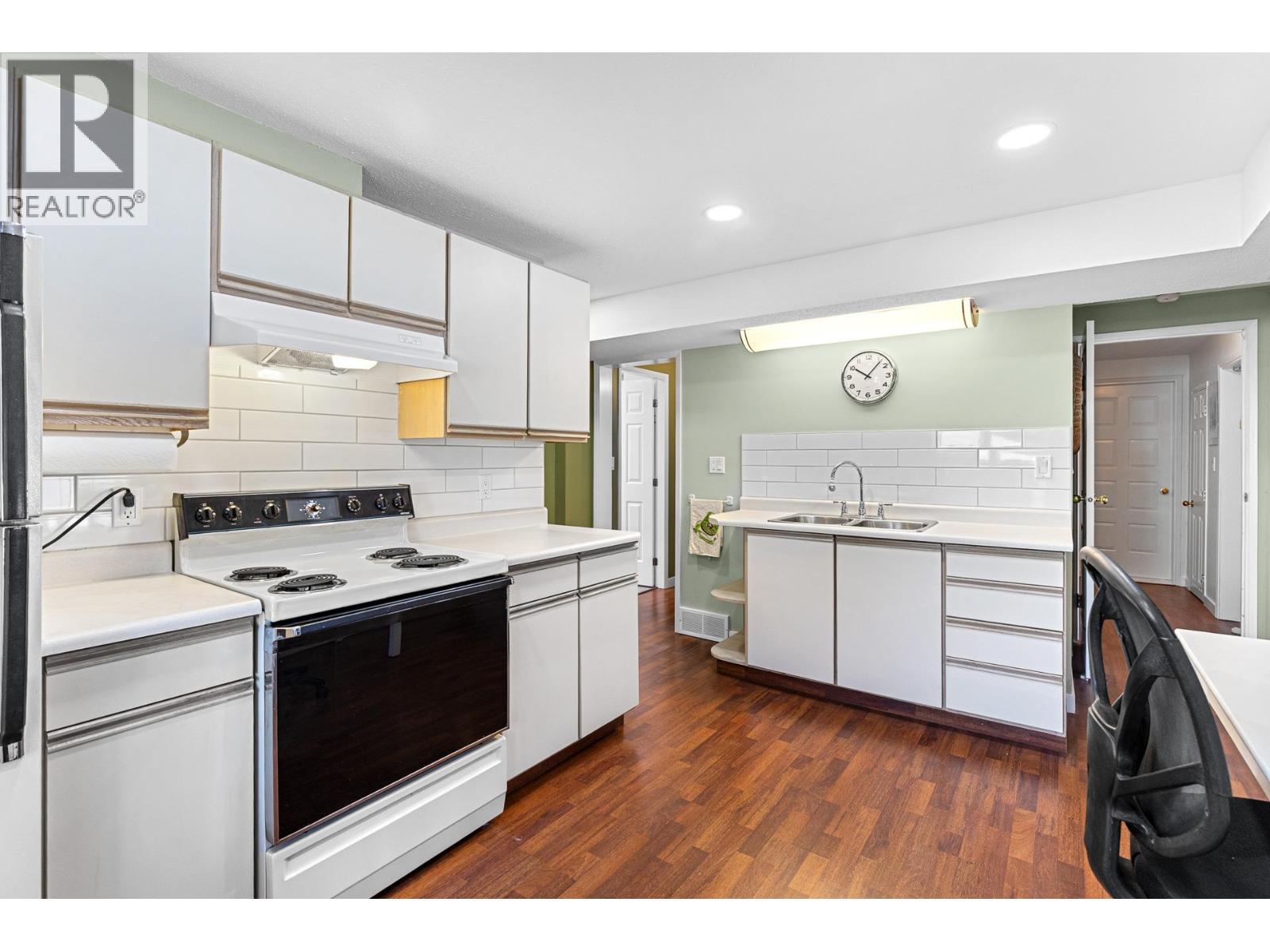  3202 Sundance Drive, West Kelowna