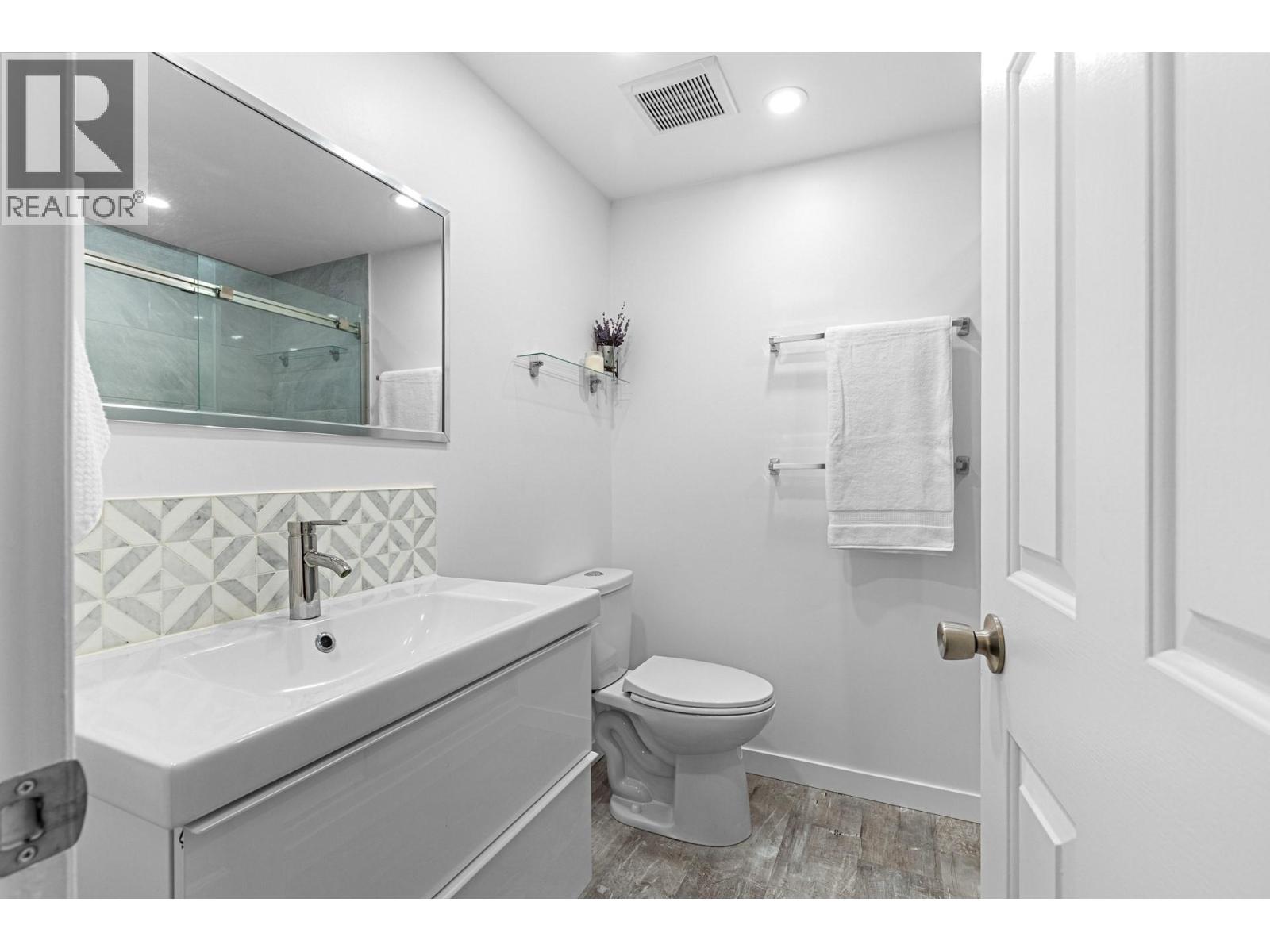  3202 Sundance Drive, West Kelowna